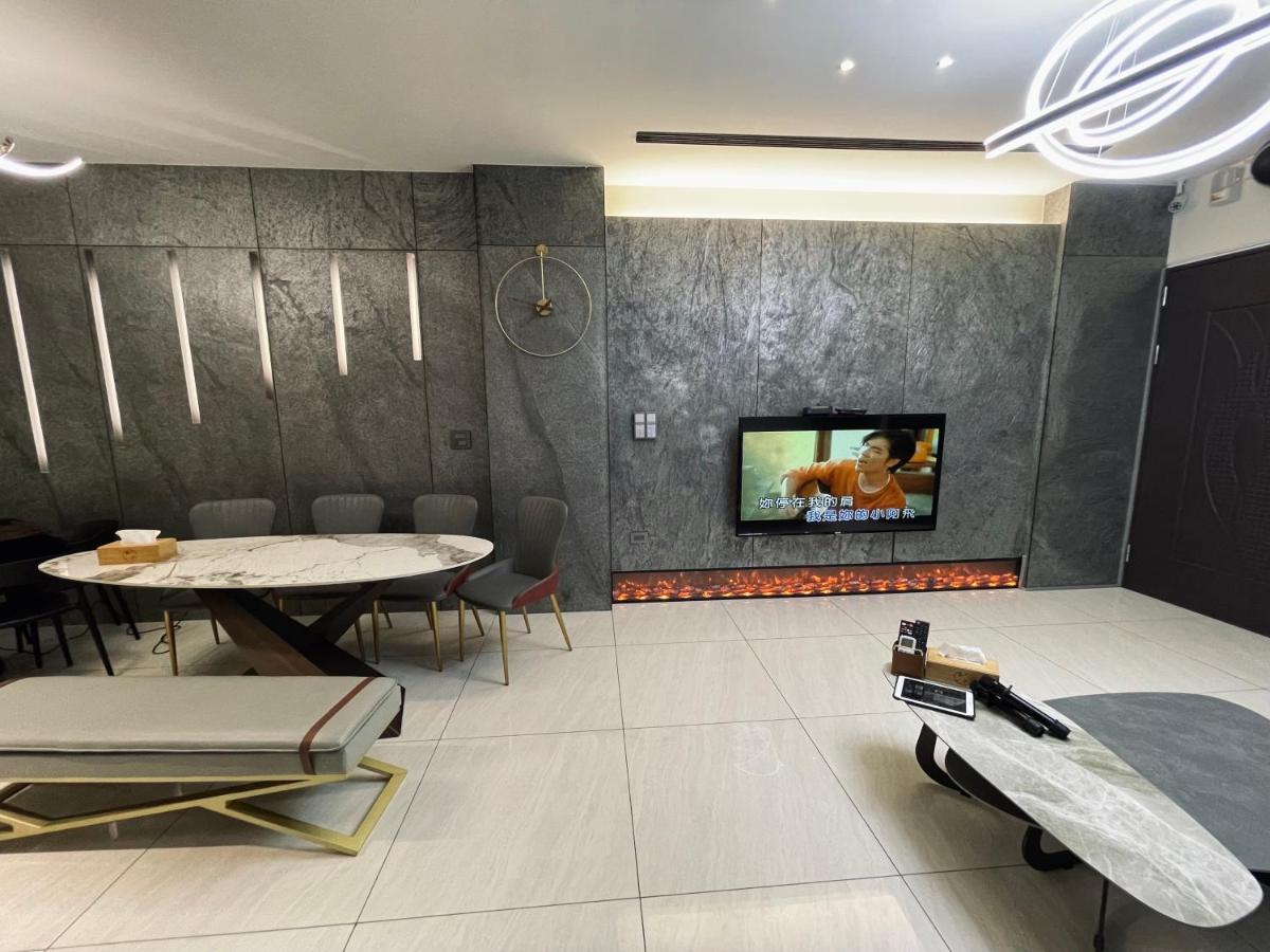 Six Seasons Inn - Qian He Tainan Extérieur photo